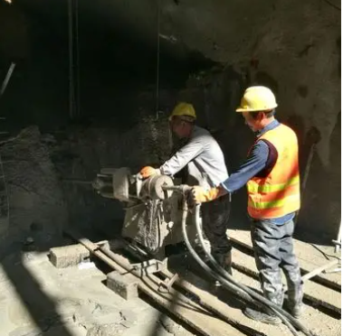 莫力达瓦水下抗分散灌浆料特点 水下不分散注浆料介绍